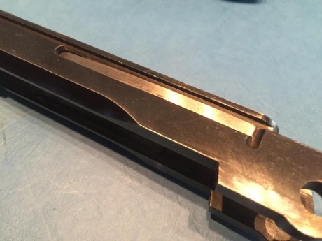 Se vende la Luger mas buscada de los 2,5 millones que se fabricaron......una Krieghoff 9 para. con cachas 122