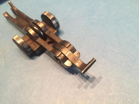 Se vende la Luger mas buscada de los 2,5 millones que se fabricaron......una Krieghoff 9 para. con cachas 141