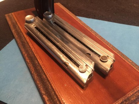 Se vende la Luger mas buscada de los 2,5 millones que se fabricaron......una Krieghoff 9 para. con cachas 170