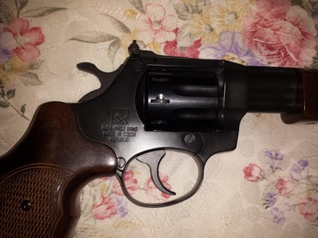 Buenas tardes , vendo carabina Alfa Hunter calibre 22lr , en perfecto estado , no ha tirado ni una caja 22