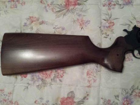 Buenas tardes , vendo carabina Alfa Hunter calibre 22lr , en perfecto estado , no ha tirado ni una caja 21