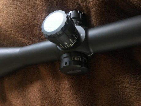 Pongo a la venta este buenisimo visor en estado absolutamente "impoluto" por no usarse. Reticula 00