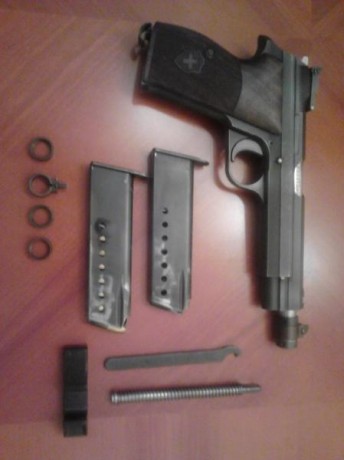 Solo comentar que está cómo salió de fábrica sin limaduras ni retoques todo es original, viene con un 00