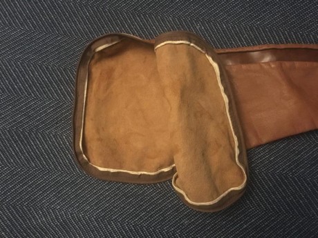 Vendo funda para pistola de libre ,usada en un par de ocasiones
 esta practicamente nueva, si no es de 00