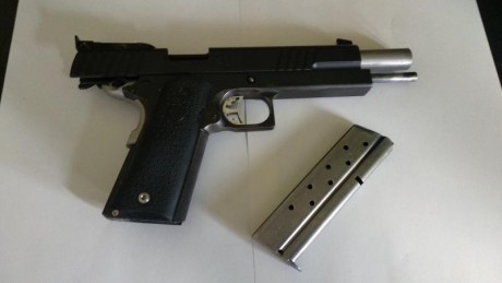 Con todo el dolor de mi corazón vendo todas mis armas.

Sti target máster 6' ajustada y cañón prommersberger.(9mm) 10