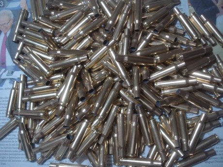 Hola majetes,

Vendidos los tres lotes de 500 vainas cada uno de vainas Hornady en calibre .222R.

Un 10