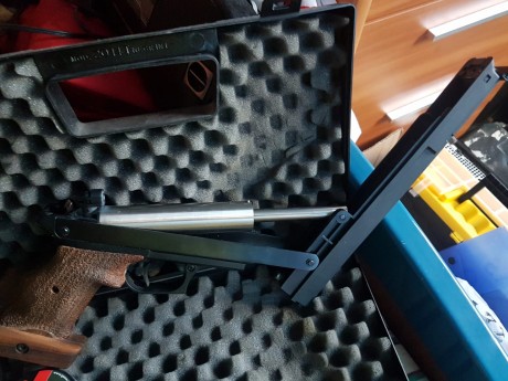 Hola, vendo una preciosa pistola en inmaculado estado, está como nueva, muy pocos disparos, se encuentra 00