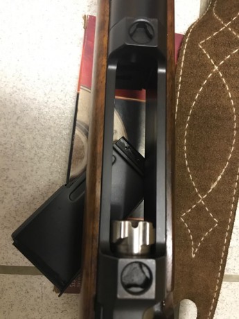VENDO RIFLE MAUSER CALIBRE 375  ESTADO NUEVO SOLO HA TIRADO 10 TIROS POR DEJAR LA CAZA
ESTA EN LLEIDA 10