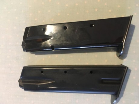 Vendo 2 cargadores de sps compact plus y válidos para cz, están prácticamente nuevos 45€ los dos 02