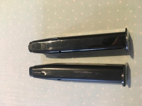 Vendo 2 cargadores de sps compact plus y válidos para cz, están prácticamente nuevos 45€ los dos 00