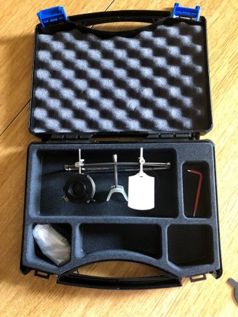 vendo gafas para tiro con pistola o carabina incluye diafracma,y por supuesto maletin 140€ (entrega en 00