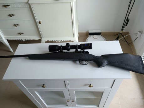 Buenas noches compañeros:

Compré en noviembre un rifle nuevo de trinca, en armeria, un rifle Zastava 20