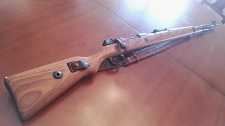 Mauser k98 30.06 de captura Noruega (Berlin Lubecker Maschinenfabrik)

El arma tiene el mismo número en 02