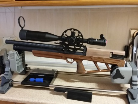 pues eso muy a mi pesar vendo mi criket del 6.35 por que me he pasado al br-50 y la tengo en el armario 00