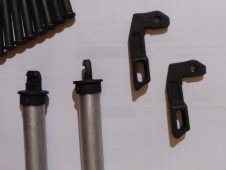 Vendo 2 cápsulas de limpieza originales de CETME C a 15€ la unidad y pasadores largos y cortos a 3€ la 00