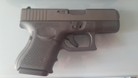 Vendo Glock 26 9mm Gen 4. El arma se encuentra en Murcia guiada con licencia A, posibilidad de guiarla 10