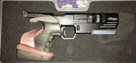 Vendo Walther SSP, en perfecto estado, con dos cargadores, maletín original, cacha M, ligeramente modificada 00