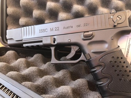 Ya está vendida pistola Issc M22 Target austriaca calibre 22LR
Esta impecable lleva pocos tiros y el gatillo 02