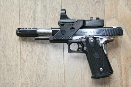 por desgracia, hace unos meses falleció un buen amigo del mundo de el IPSC  en aragon, y entre un par 50