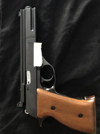 <<VENDIDA A COMPAÑERO DEL FORO, SE PUEDE CERRAR>>

Marca: Astra 
Modelo: TS-22
Calibre: .22Lr
Motivo 02