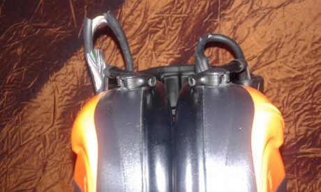 Por favor podriais decirme si esto tiene buena reparacion, no quiero ponerle cinta aislante, o mejor hacerlo 12