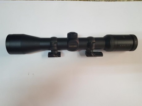 Se vende visor KAHLES HELIA C. Procedente de exposición de armería. Jamas usado. De 1, 5 - 6 × 42. Con 12