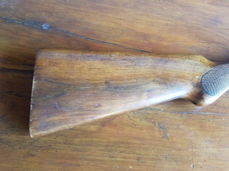 Se vende superpuesta del 410 marca El chimbo. Se admiten ofertas. Lleva recamara de 76, magnum. Cañones 31