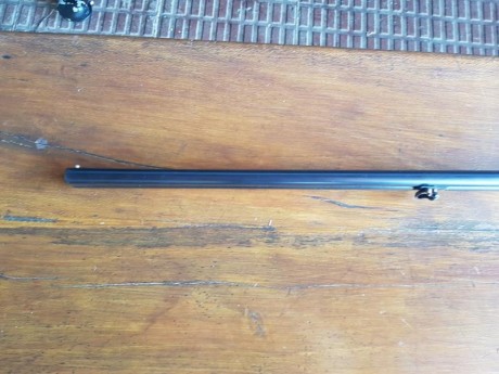 Se vende superpuesta del 410 marca El chimbo. Se admiten ofertas. Lleva recamara de 76, magnum. Cañones 40