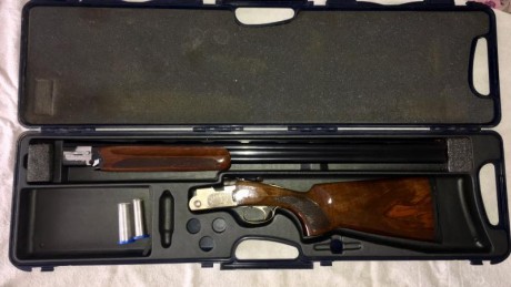 VENDO BERETTA 686E En perfecto estado, tanto de maderas como de metales. Tiene cañones ventilados, hay 00