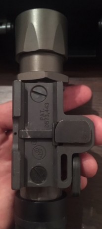 USADA
LO QUE SE VE EN LAS FOTOS
LINTERNA SOPORTE DE FILTRO SIN FILTRO
LUZ LED
DOS BOMBILLAS XENON REPUESTO 01