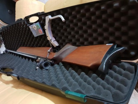 Vendo carabina cañon pesado 22lr schultz & larsen , disparador al pelo,  asi como tunel delantero 120