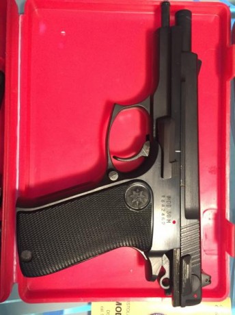 Vendo Star 30 M, con 3 cargadores y caja original. Esta en perfectas condiciones. 200€ portes a cargo 01