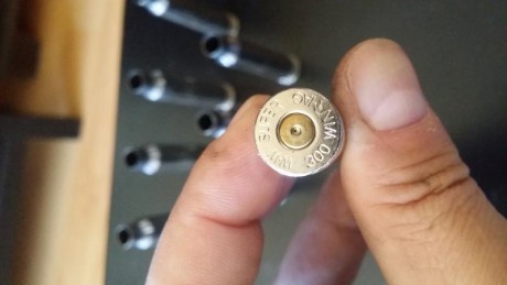 Se venden 8 vainas del 300 Winchester.
Precio: 6 euros.

Interesados: josemgal@yahoo.es
O: 654858791 00