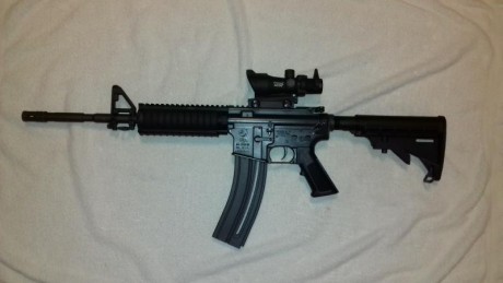 Vendo carabina Colt M4 OPS en calibre .22 LR. Carabina semiautomática fabricada en Alemania por la casa 01