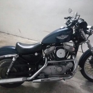 pues como dice el titulo,porque no ponemos fotos de nuestras maquinas,ya sean scooters,harleys,nakeds,trails,etc,la 30