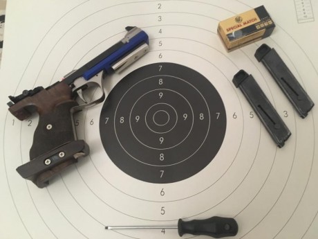 Se vende Feinwerkbau AW93 Light..
Pongo a la venta esta magnífica pistola de precisión en perfecto estado 02