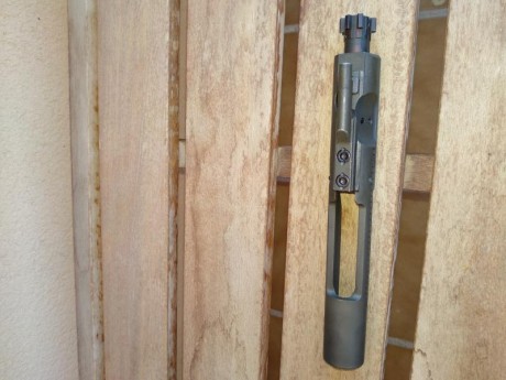 Vendo rifle Sabre Defence XR-15 de calibre 222 y cañon de 14.5 pulgadas. El rifle está como nuevo, el 11