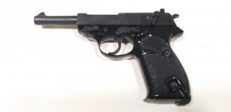 Hola, vendo Walther P38 fabricada en 1982, la compré nueva de un arsenal,  sin usar, está impecable sin 00