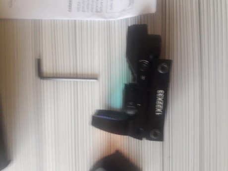 Vendo visor holográfico Arcea nuevo. Sólo usado una mañana.
Lo vendo en 50 euros, montura de 11 mm
Teléfono 00