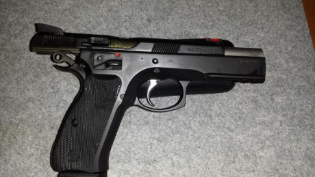 pongo a la venta mi shadow sp1 nueva del año pasado fecha 29/04/2017.
la compre para hacer IPSC y no la 00