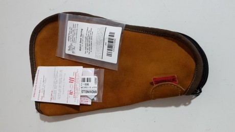 Se vende dos muelles de 3 patas para 1911, uno normal y otro aligerado, los dos son nuevos sin estrenar.
Se 01