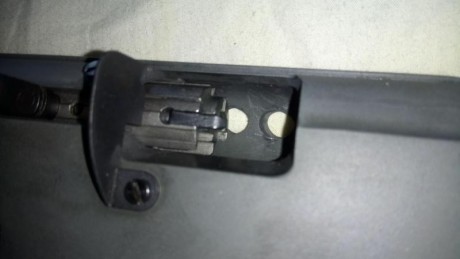 Carabina alemana Anschutz semiautomática mod. 525 en perfecto estado, ni un rasguño, ni rastros de óxido. 01