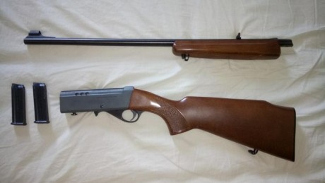 Carabina alemana Anschutz semiautomática mod. 525 en perfecto estado, ni un rasguño, ni rastros de óxido. 00