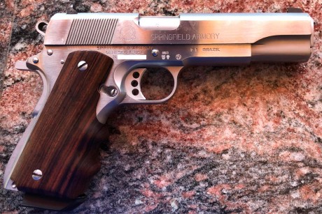 Se vende Springfield Armory modelo 1911 A1 el arma viene con 1 cargador, es de calibre 9mm parabellum, 00