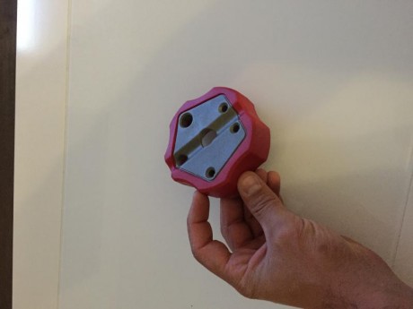 Se vende bloque de armero de goma con agujeros para trabajar con tus botadores y poder sacar los pasadores 11