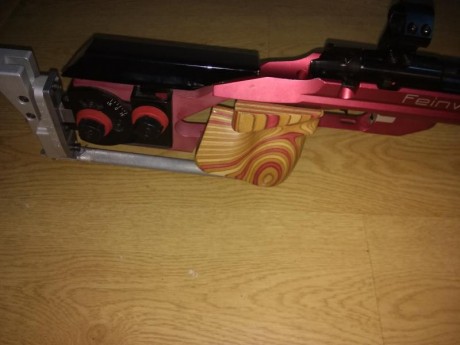 VENDO  CARABINA  FEINWERKBAU CALIBRE  22  modelo  2602, COMO  NUEVA , con su nombre indica ya  es  conocida 11