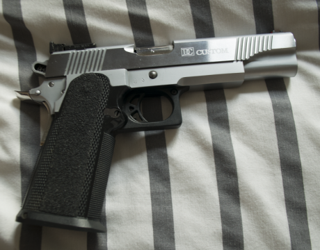 Pistolón. Muy poco uso. 9 mm parabellum 00