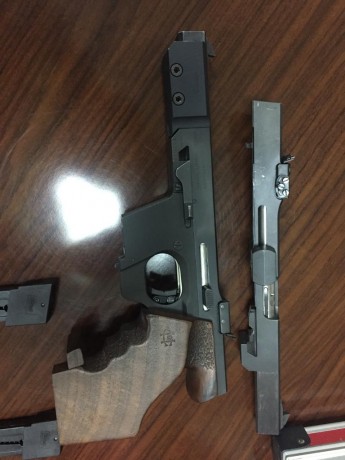Por dejar el tiro un compañero vende su Walther gps. Consta de pistola del 32, carro del 22, dos disparadores 01