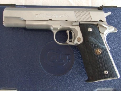 Hola a todos.

Como dice el anuncio vendo pistola original COLT 1911 GOLD CUP 9 MM NATIONAL MATCH

El 00