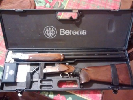 Buenos días.

Ando buscando esta escopeta. 

Imprescindible que tenga 76 de cañón chokes intercambiables.

También 20